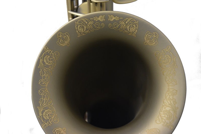 Elite Luxus Tenor Saxophone – Antique Brass Finish