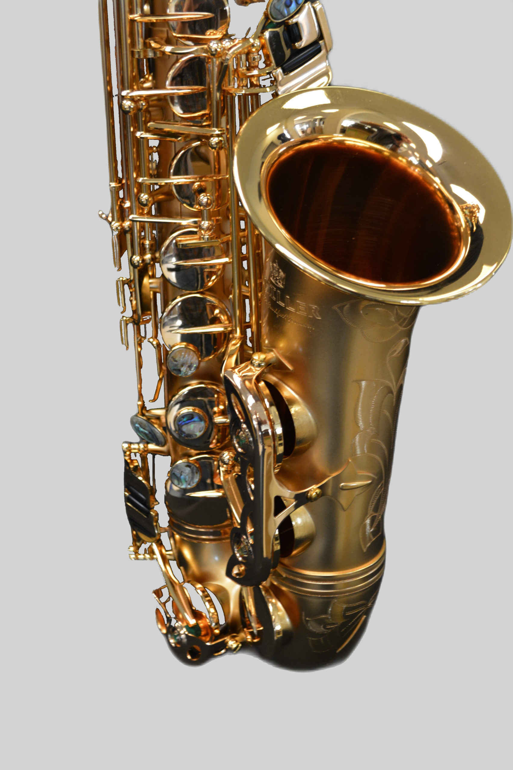 Elite V Alto Saxophone Satin Gold/Gold Big Bell